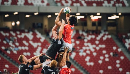 fb体育官方直播-篮网少年球员设立自创品牌，开启球场外创业之路，篮网队球衣赞助商