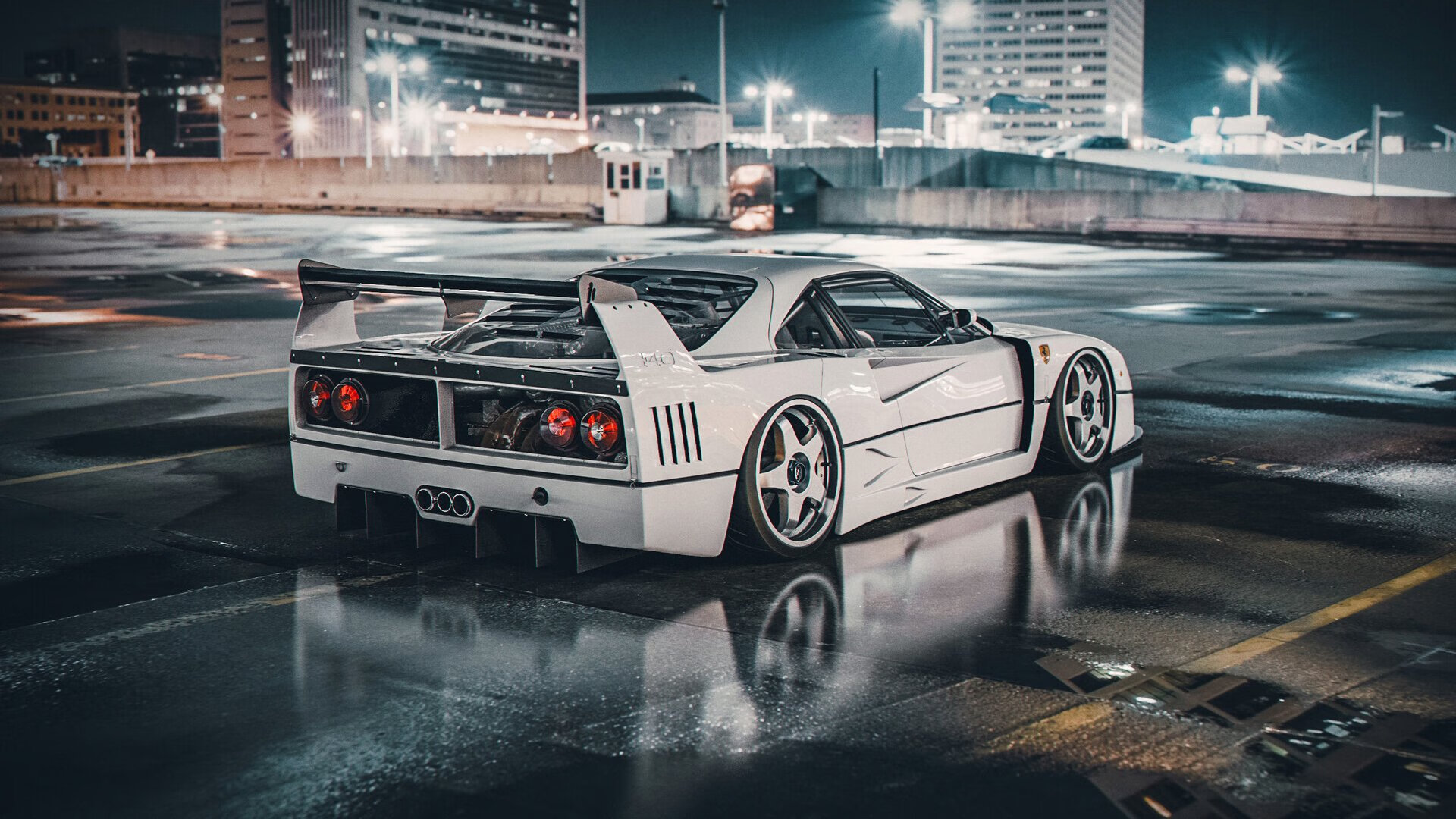 fb体育官网首页-“德甲争冠大战打响，最后的关键战役即将到来”，德甲榜首大战