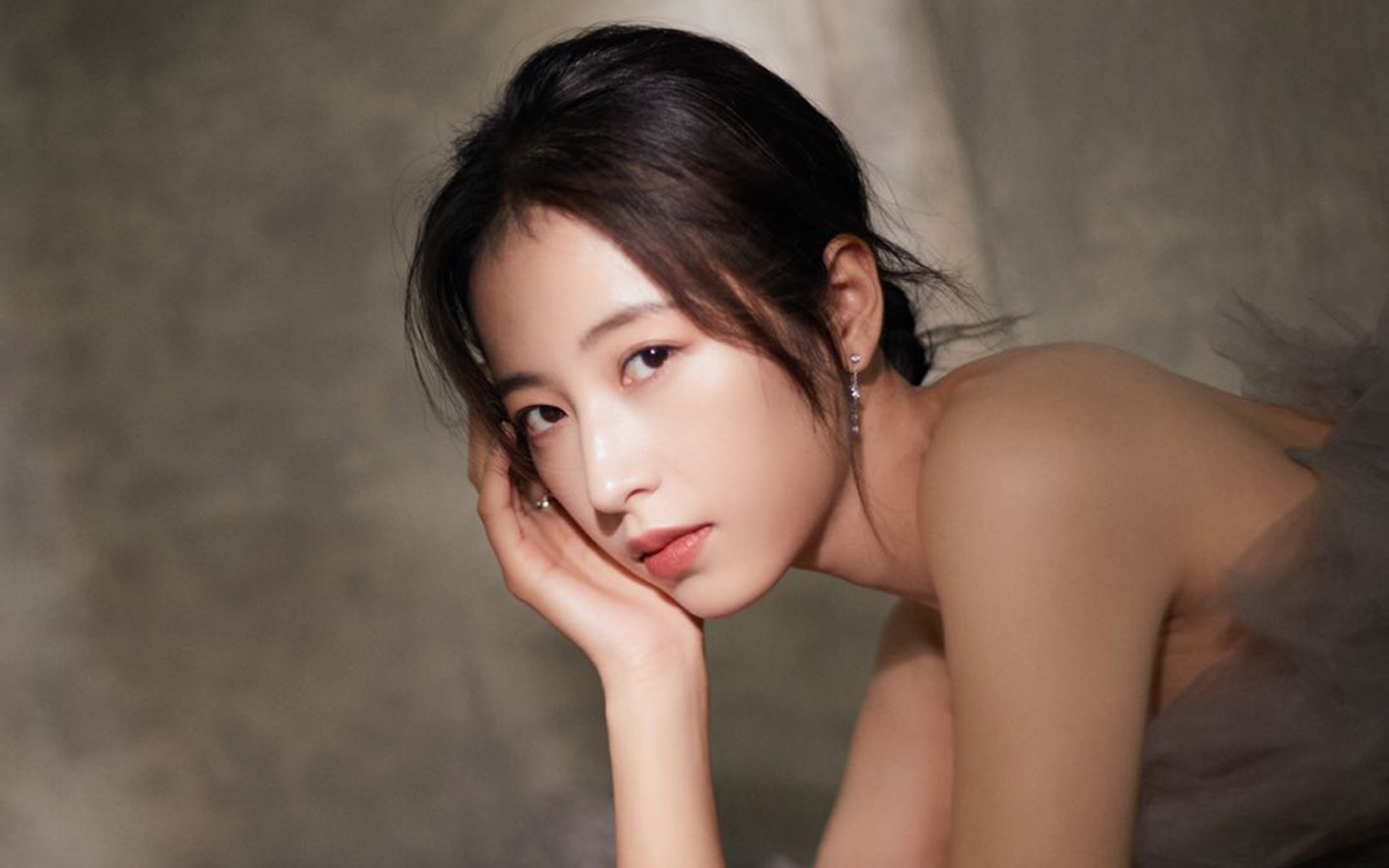 战术革新：巨星新加盟助推球队战斗力飞跃，《战术》